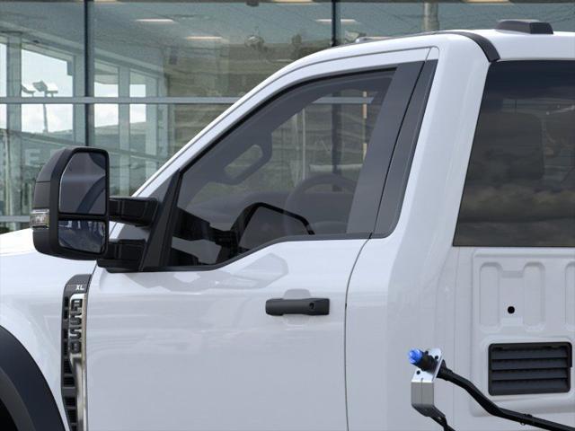 2025 Ford F-550 XL