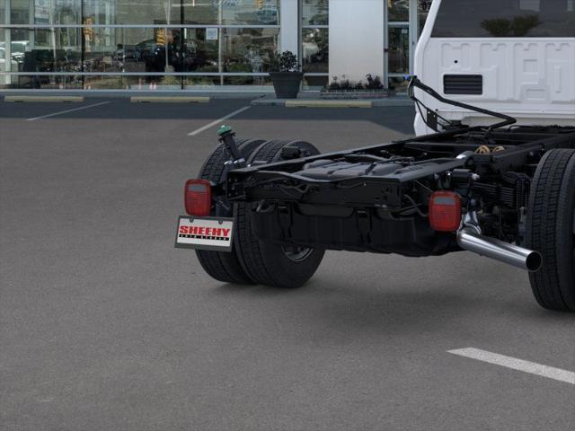 2025 Ford F-550 XL