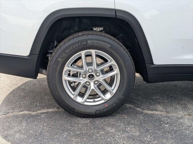 2026 Jeep Grand Cherokee L Altitude 4x4
