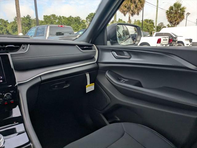 2026 Jeep Grand Cherokee L Altitude 4x4