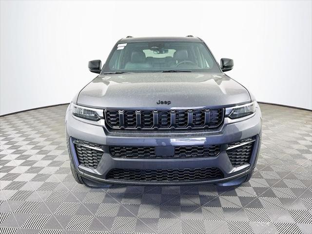 2026 Jeep Grand Cherokee L Altitude 4x4