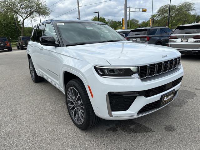 2026 Jeep Grand Cherokee Summit 4x4
