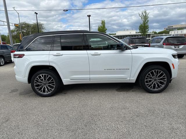 2026 Jeep Grand Cherokee Summit 4x4
