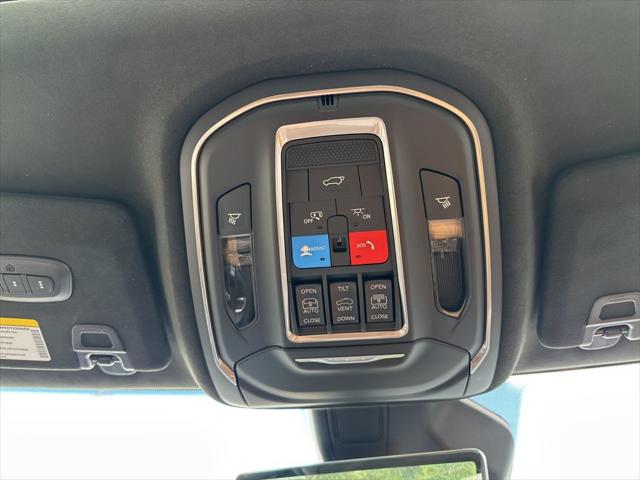 2026 Jeep Grand Cherokee Summit 4x4