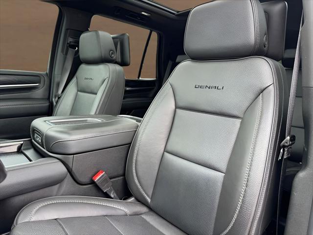 2021 GMC Yukon 4WD Denali