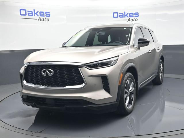 2025 INFINITI QX60 LUXE