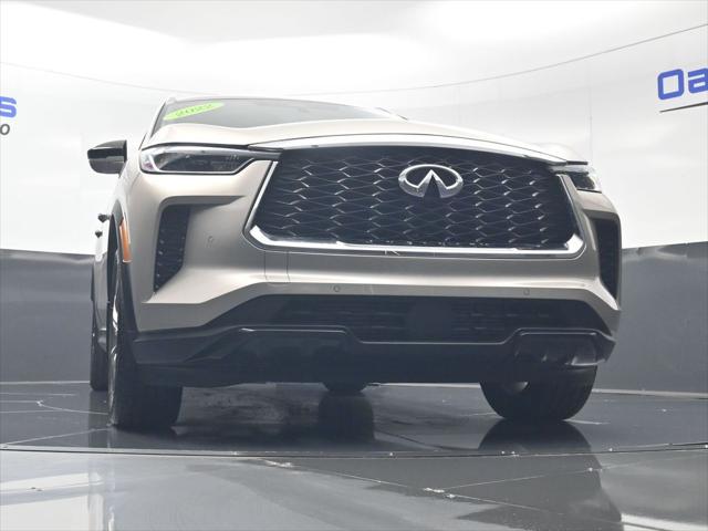 2025 INFINITI QX60 LUXE
