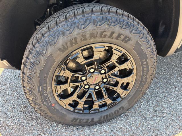 2026 GMC Canyon Elevation, RWD