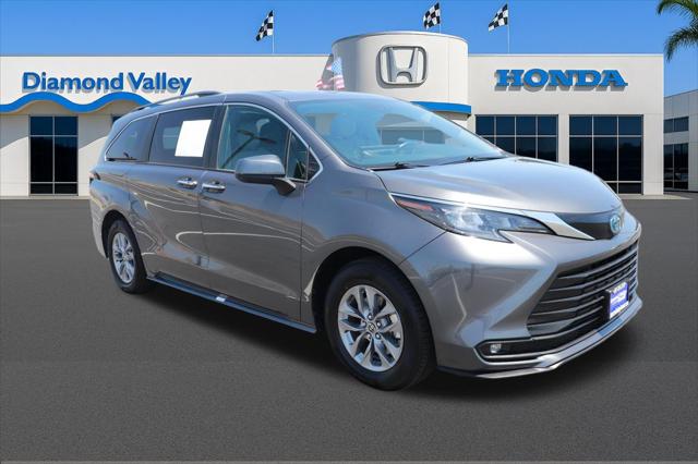 2025 Toyota Sienna XLE for sale in Hemet, CA
