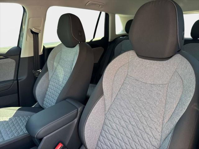 2025 Volkswagen Tiguan 2.0T S