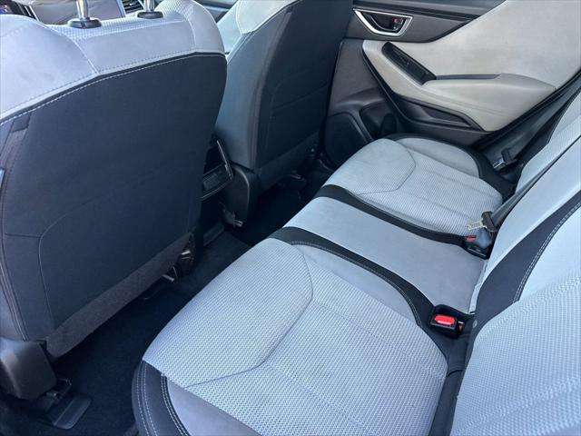 2023 Subaru Forester Base