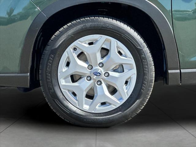 2023 Subaru Forester Base
