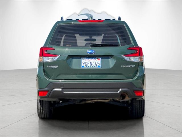 2023 Subaru Forester Base