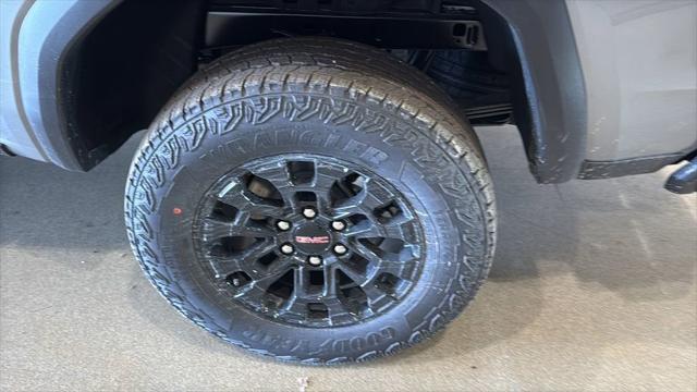 2026 GMC Canyon Elevation, 4WD