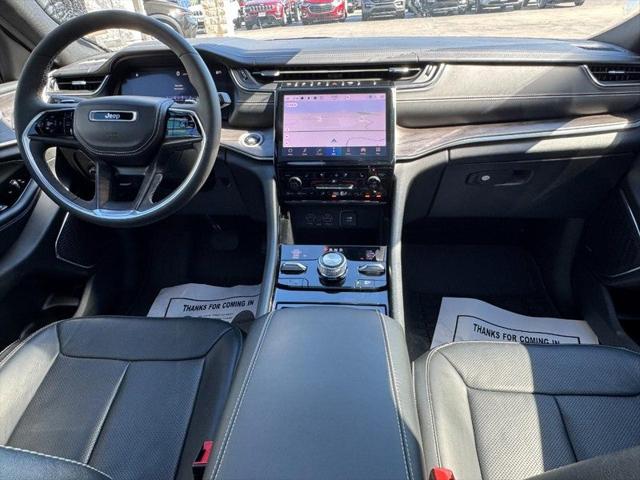 2023 Jeep Grand Cherokee Overland 4x4