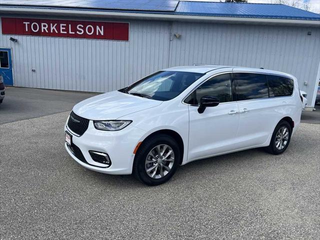 2026 Chrysler Pacifica PACIFICA SELECT AWD 2026 Chrysler Pacifica PACIFICA SELECT AWD