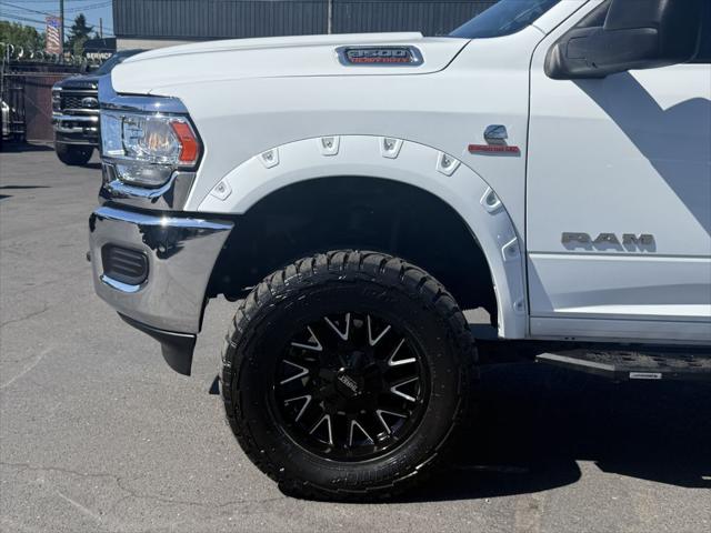 2023 Ram 3500 Lone Star Crew Cab 4x4 6'4" Box