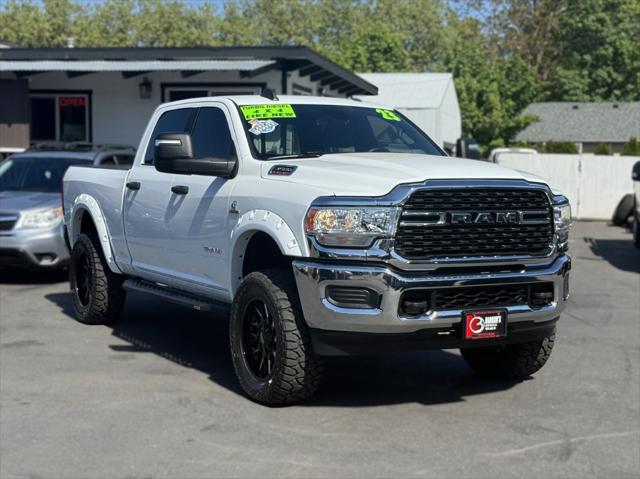 2023 Ram 3500 Lone Star Crew Cab 4x4 6'4" Box