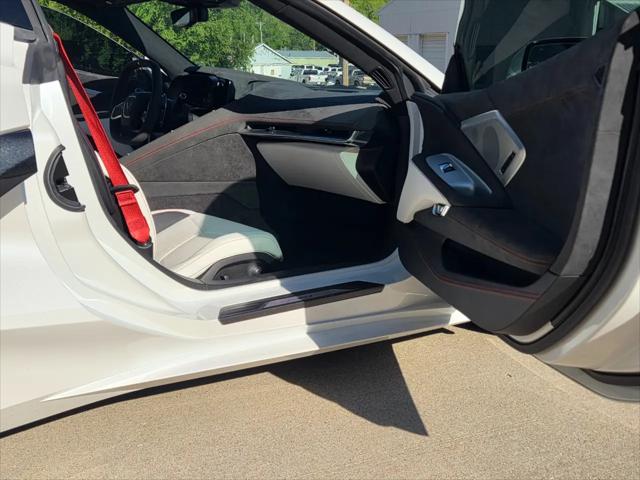 2023 Chevrolet Corvette Stingray RWD Coupe 3LT