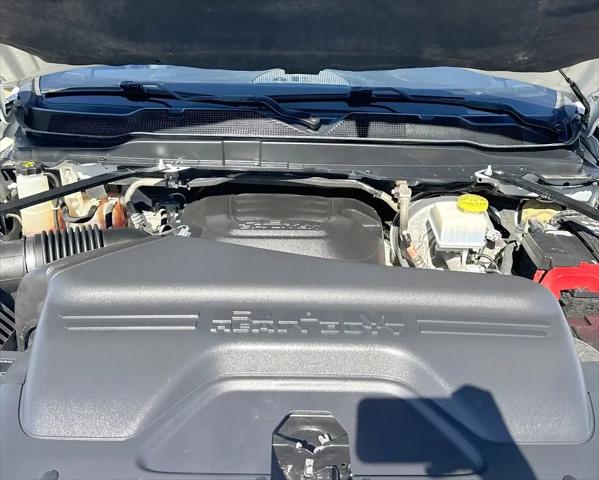 2022 Ram 2500 Lone Star Crew Cab 4x4 6'4" Box