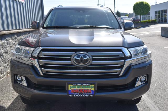 2018 Toyota Land Cruiser V8