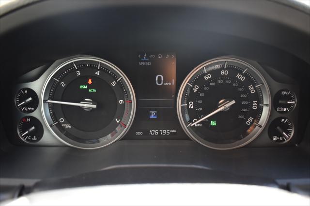 2018 Toyota Land Cruiser V8