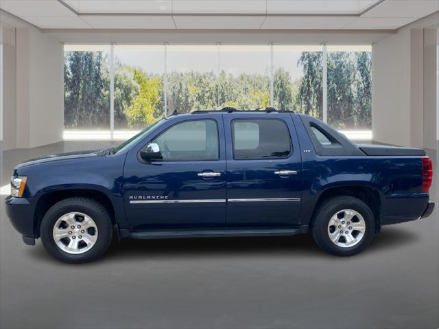 2011 Chevrolet Avalanche LTZ