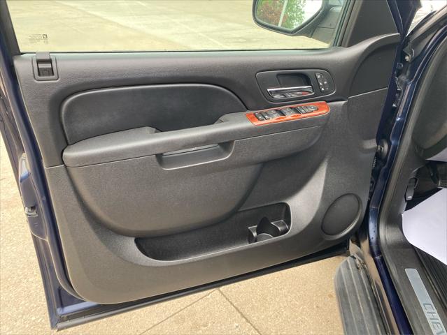 2011 Chevrolet Avalanche LTZ