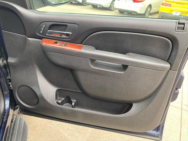 2011 Chevrolet Avalanche LTZ