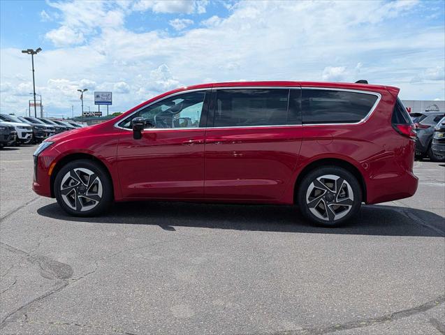 2027 Chrysler Pacifica Limited