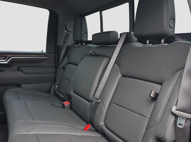 2026 GMC Sierra 3500HD Crew Cab, Long Bed, SLT Dual Rear Wheel, 4WD