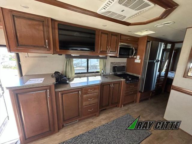 2017 Ford F-53 Unknown