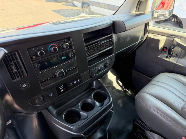 2021 Chevrolet Express Passenger RWD 3500 Extended Wheelbase LS