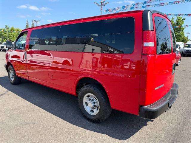 2021 Chevrolet Express Passenger RWD 3500 Extended Wheelbase LS