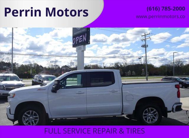 2021 Chevrolet Silverado 1500 4WD Crew Cab Short Bed RST for sale in Comstock Park, MI