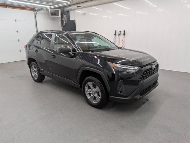 2023 Toyota RAV4 Hybrid LE