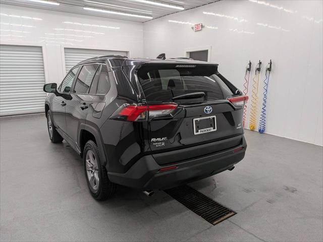 2023 Toyota RAV4 Hybrid LE