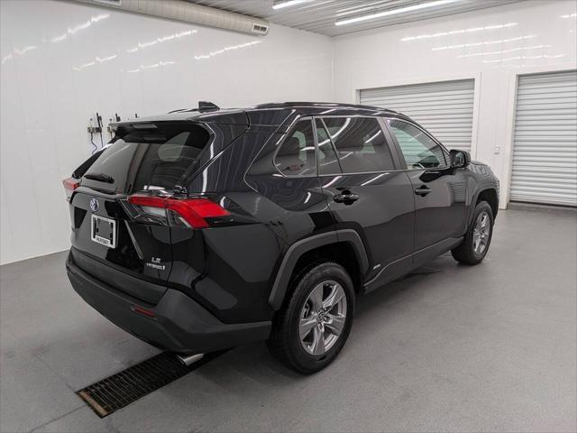 2023 Toyota RAV4 Hybrid LE