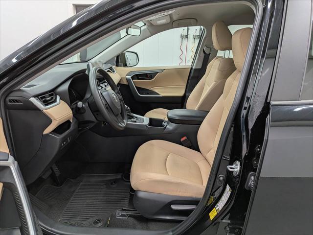2023 Toyota RAV4 Hybrid LE