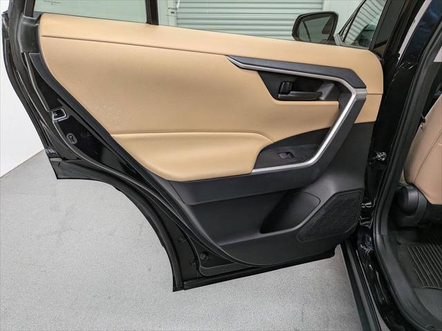 2023 Toyota RAV4 Hybrid LE