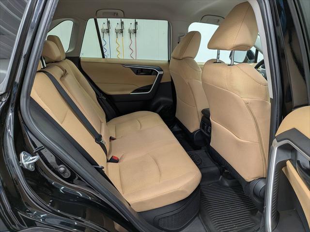 2023 Toyota RAV4 Hybrid LE