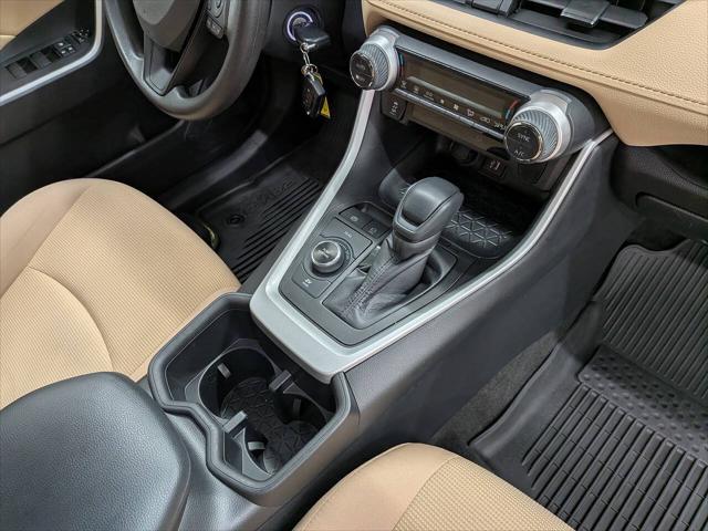 2023 Toyota RAV4 Hybrid LE