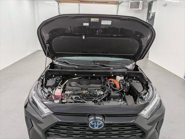 2023 Toyota RAV4 Hybrid LE