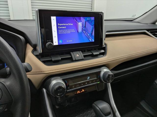 2023 Toyota RAV4 Hybrid LE