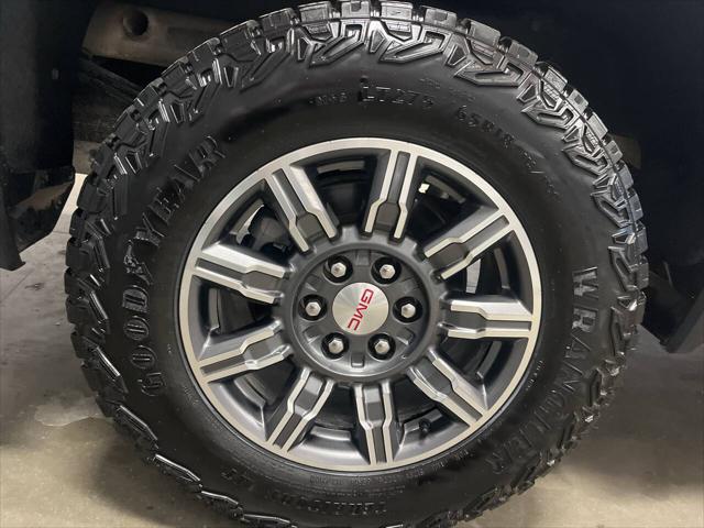 2024 GMC Sierra 1500 4WD Crew Cab Standard Box AT4