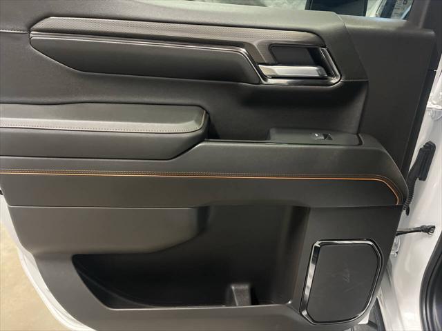 2024 GMC Sierra 1500 4WD Crew Cab Standard Box AT4
