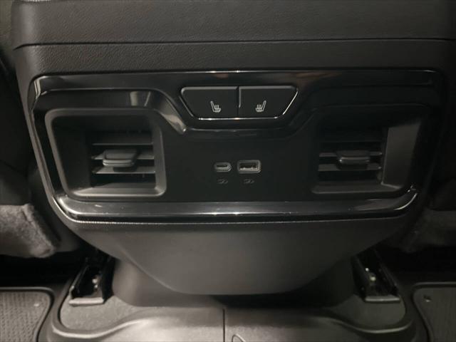 2024 GMC Sierra 1500 4WD Crew Cab Standard Box AT4