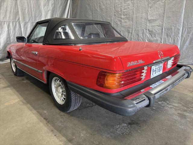 1981 Mercedes-Benz C-CLASS C 300 380 SL