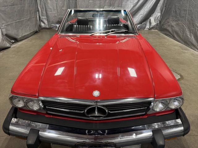 1981 Mercedes-Benz C-CLASS C 300 380 SL
