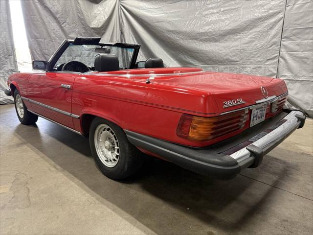 1981 Mercedes-Benz C-CLASS C 300 380 SL